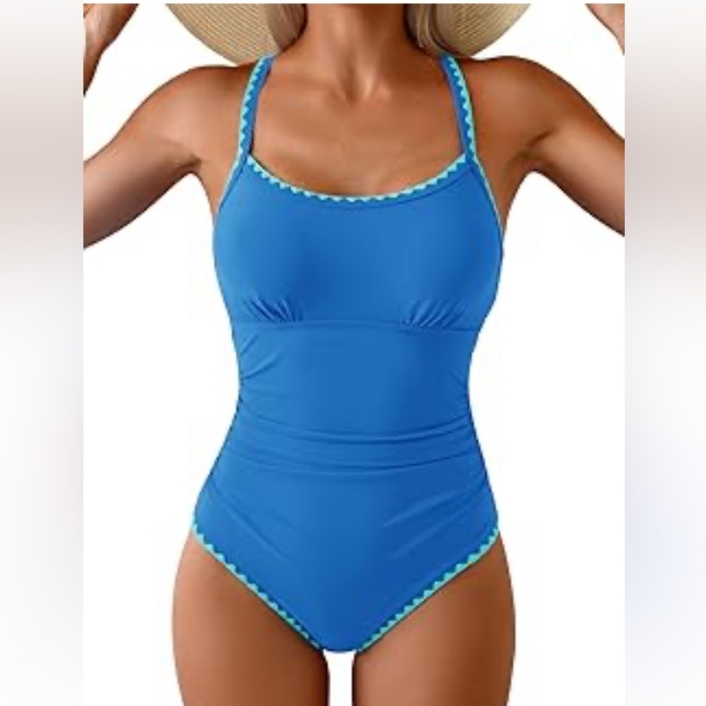EoMENIE One Piece Swimwear. Size S